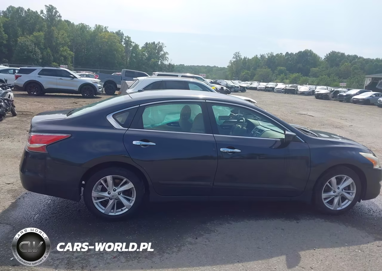 2015 Nissan Altima 2.5 Sv VIN:1N4AL3AP1FC200164 - 13