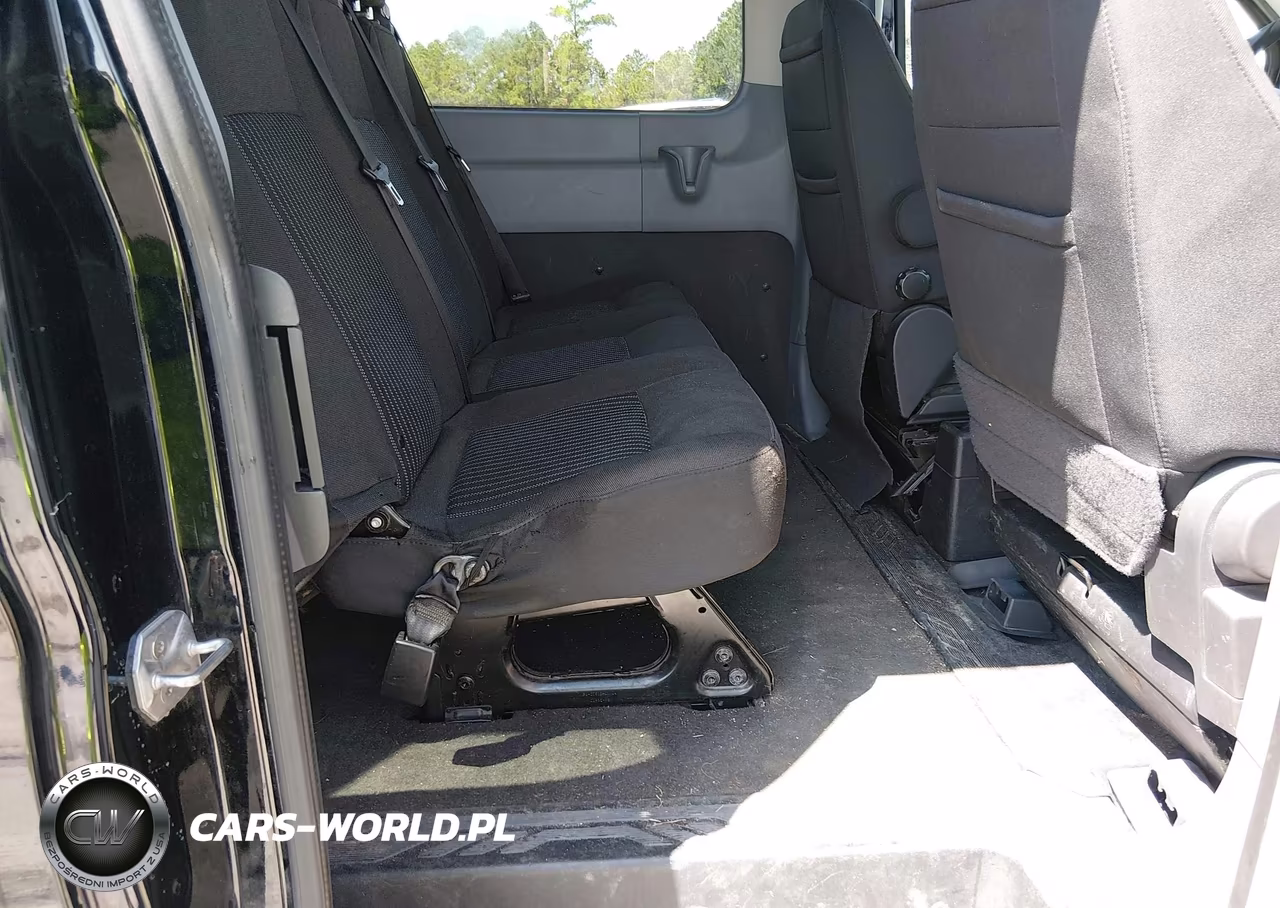 2018 Ford Transit-150 Xl VIN:1FMZK1ZM8JKB42630 - 8
