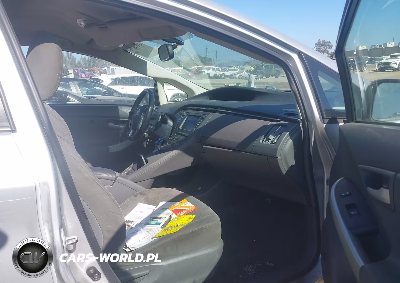 2010 Toyota Prius Iv VIN:JTDKN3DU8A5002799 - 5