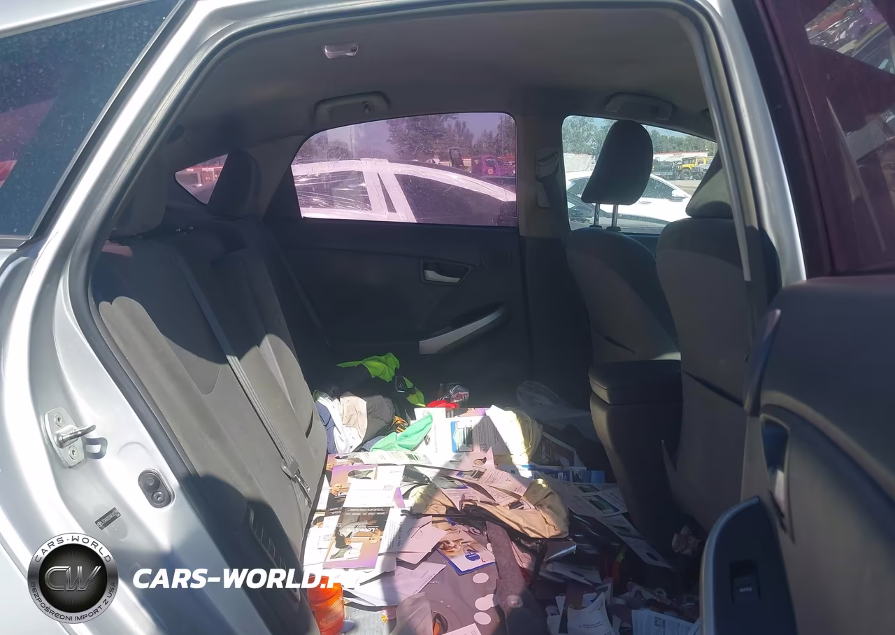 2010 Toyota Prius Iv VIN:JTDKN3DU8A5002799 - 8