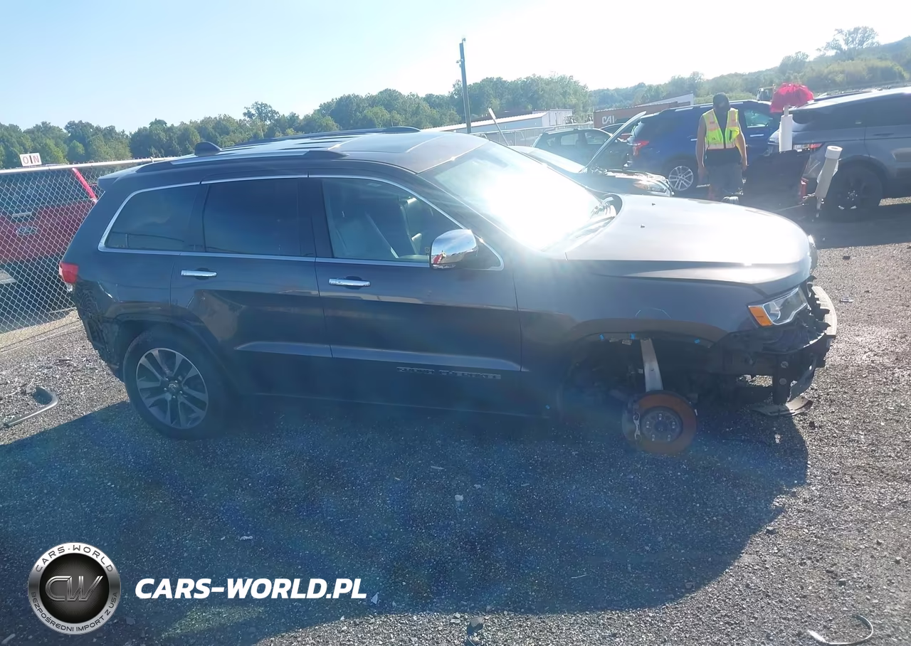 2018 Jeep Grand Cherokee Limited 4X4 VIN:1C4RJFBG3JC166787 - 13