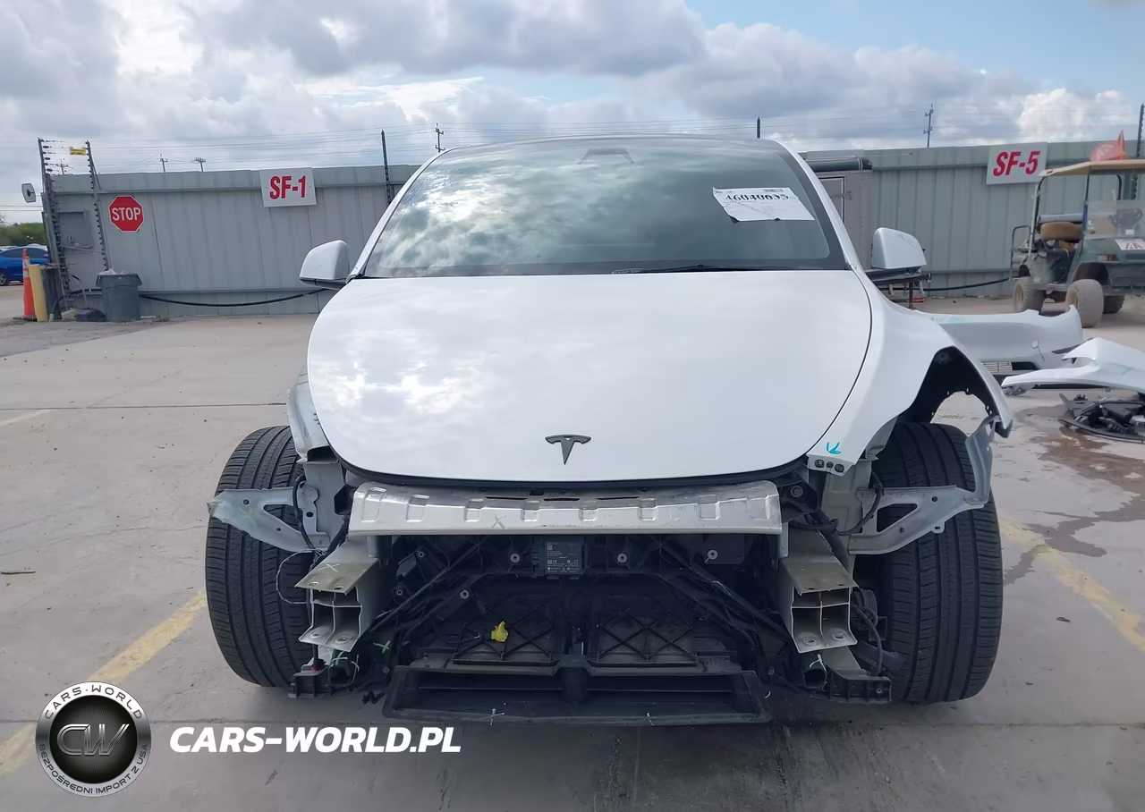 2021 Tesla Model Y Long Range Dual Motor All-Wheel Drive VIN:5YJYGDEE8MF182189 - 13