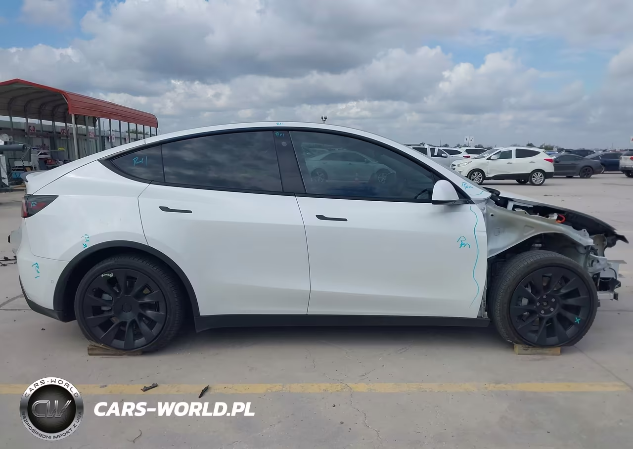 2021 Tesla Model Y Long Range Dual Motor All-Wheel Drive VIN:5YJYGDEE8MF182189 - 14