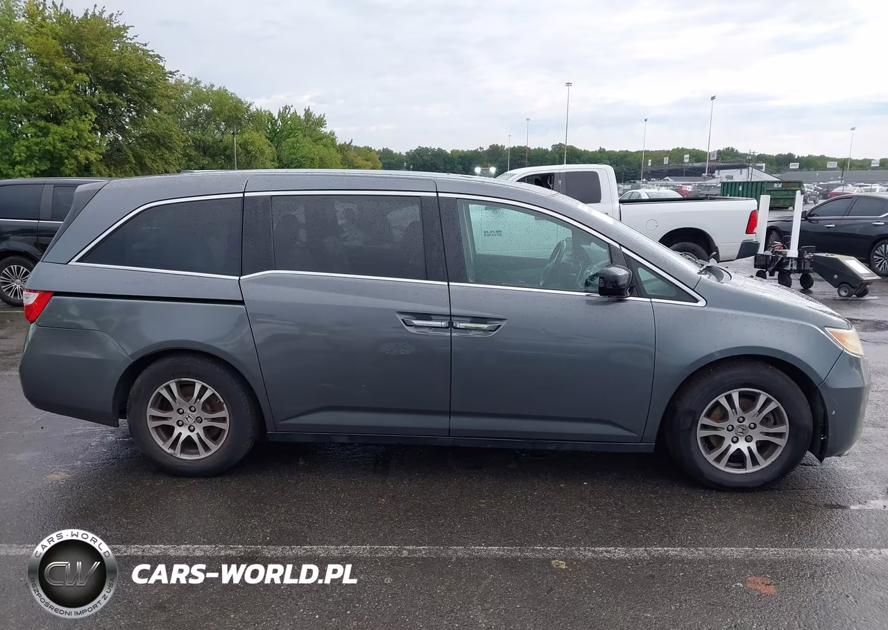 2013 Honda Odyssey Ex-L VIN:5FNRL5H62DB025767 - 13