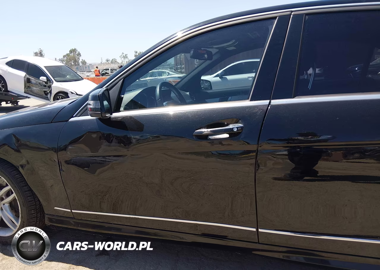 2013 Mercedes-Benz C 250 Sport VIN:WDDGF4HBXDR291768 - 12