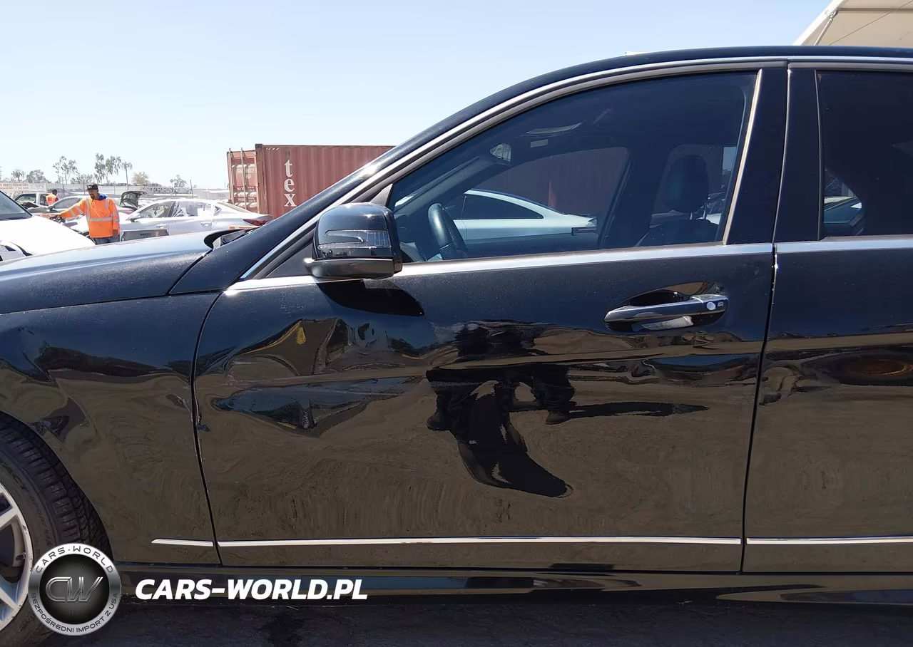 2013 Mercedes-Benz C 250 Sport VIN:WDDGF4HBXDR291768 - 13