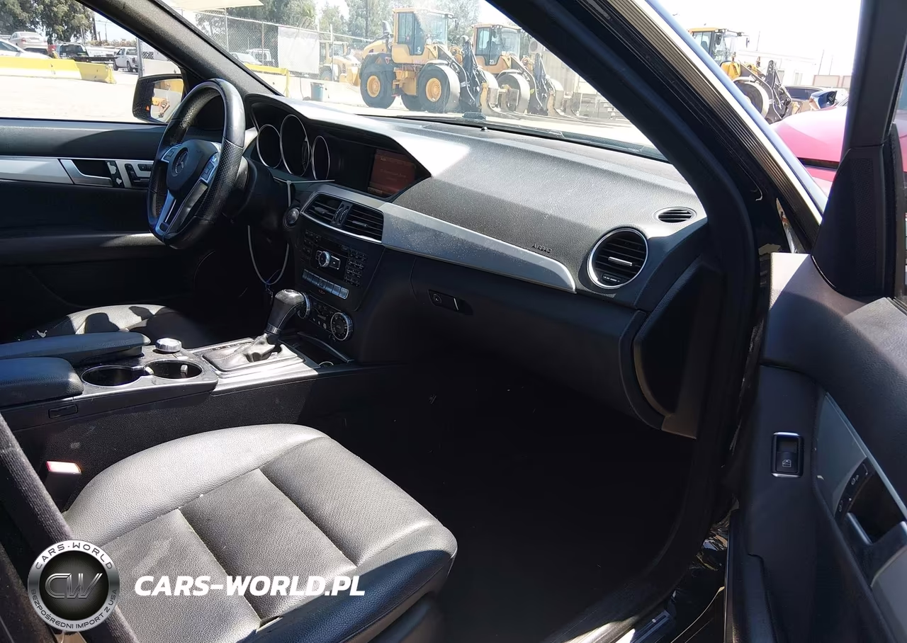 2013 Mercedes-Benz C 250 Sport VIN:WDDGF4HBXDR291768 - 5