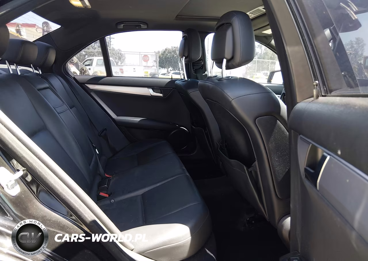 2013 Mercedes-Benz C 250 Sport VIN:WDDGF4HBXDR291768 - 8