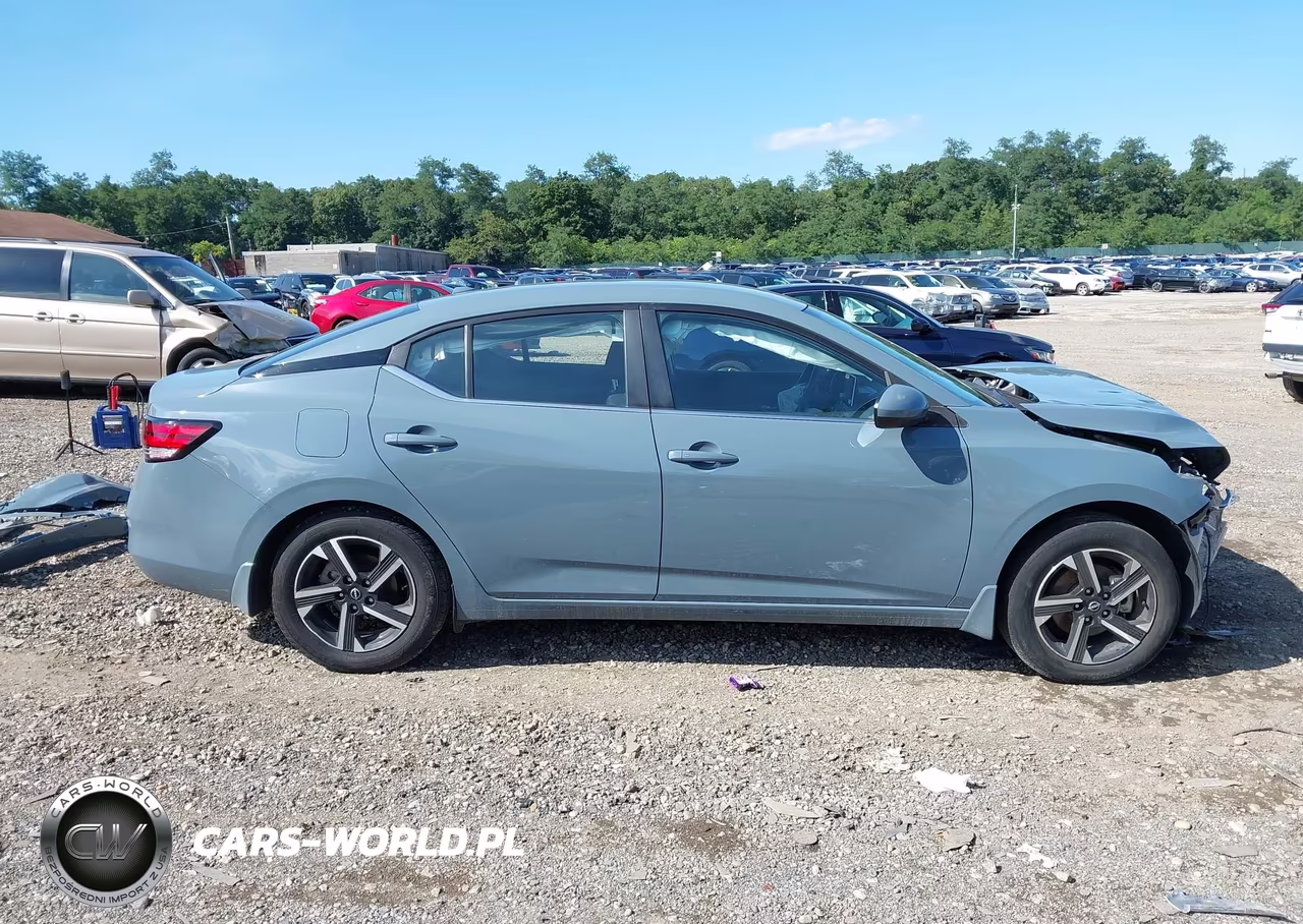 2025 Nissan Sentra Sv VIN:3N1AB8CV4SY283048 - 14