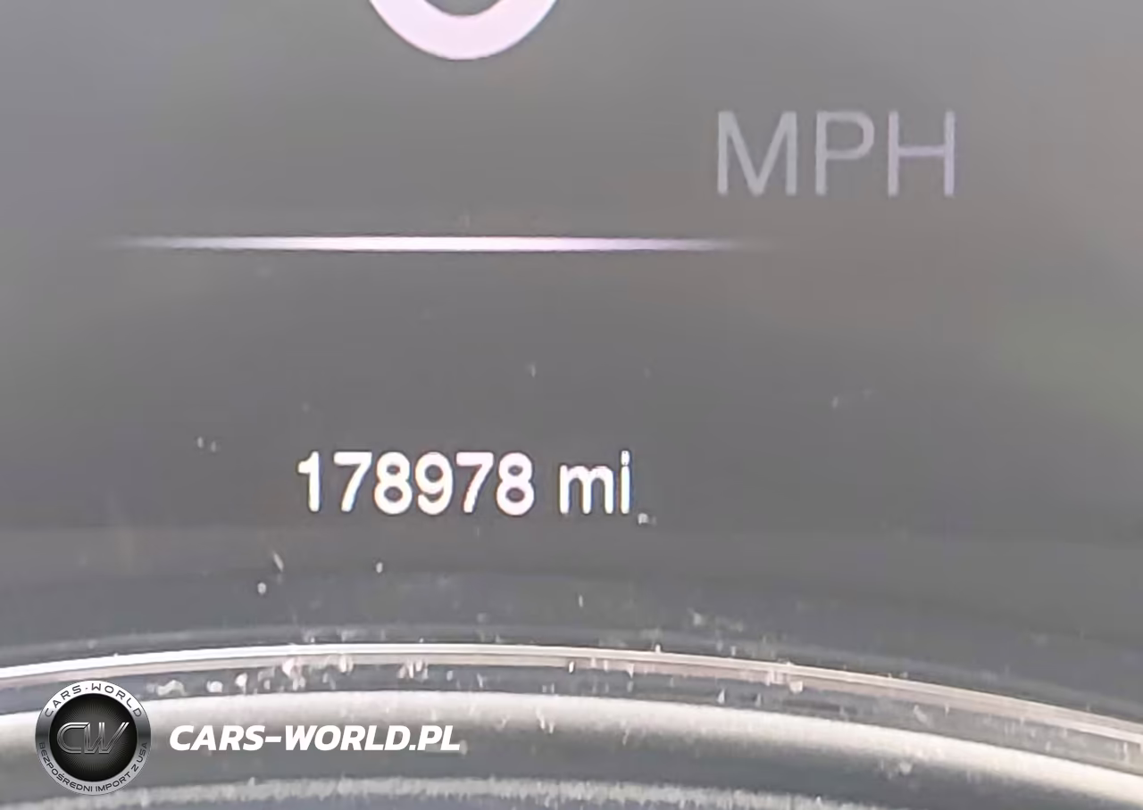 2014 Jeep Grand Cherokee Overland VIN:1C4RJECGXEC427637 - 15