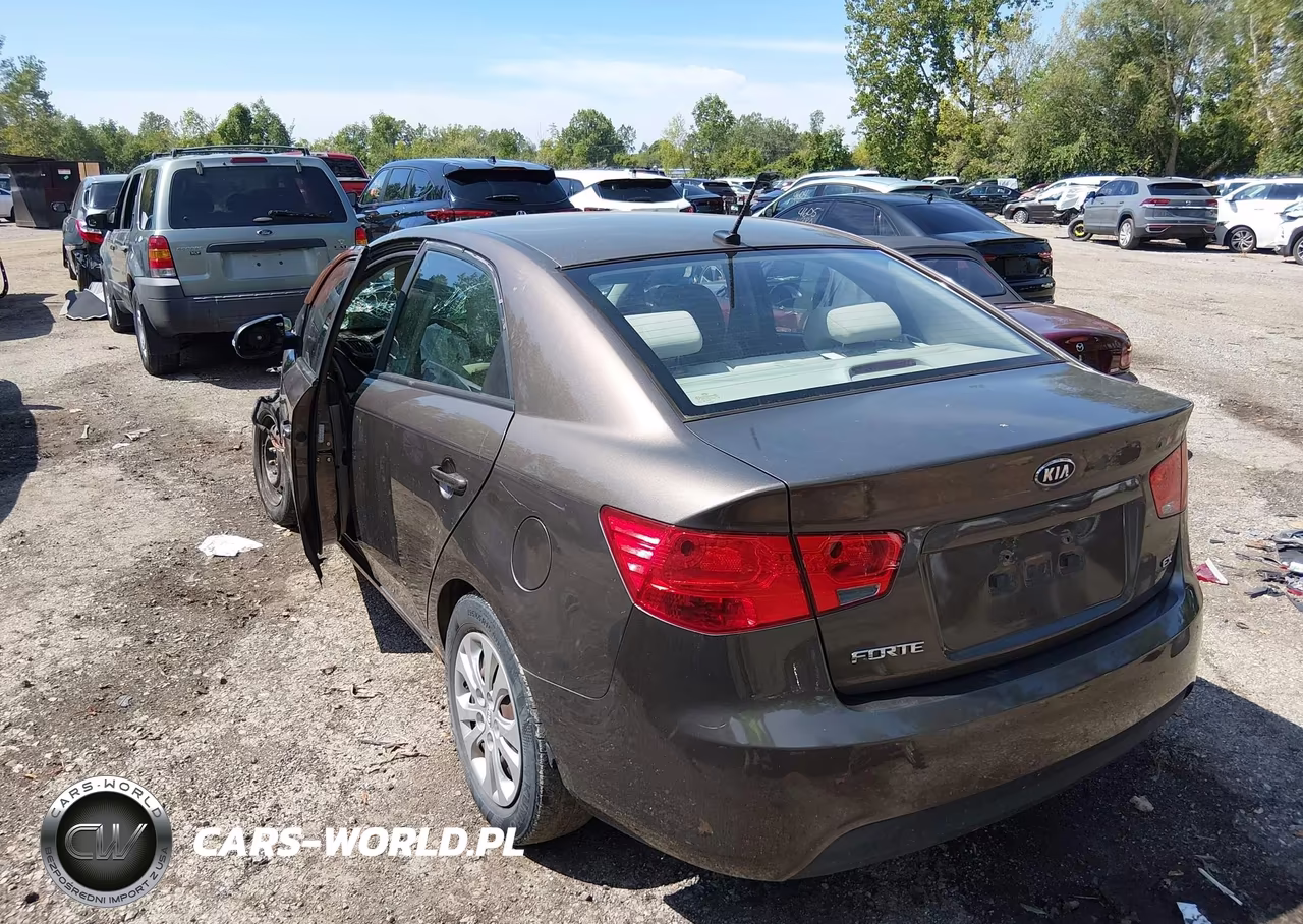 2013 Kia Forte Ex VIN:KNAFU4A2XD5722426 - 3