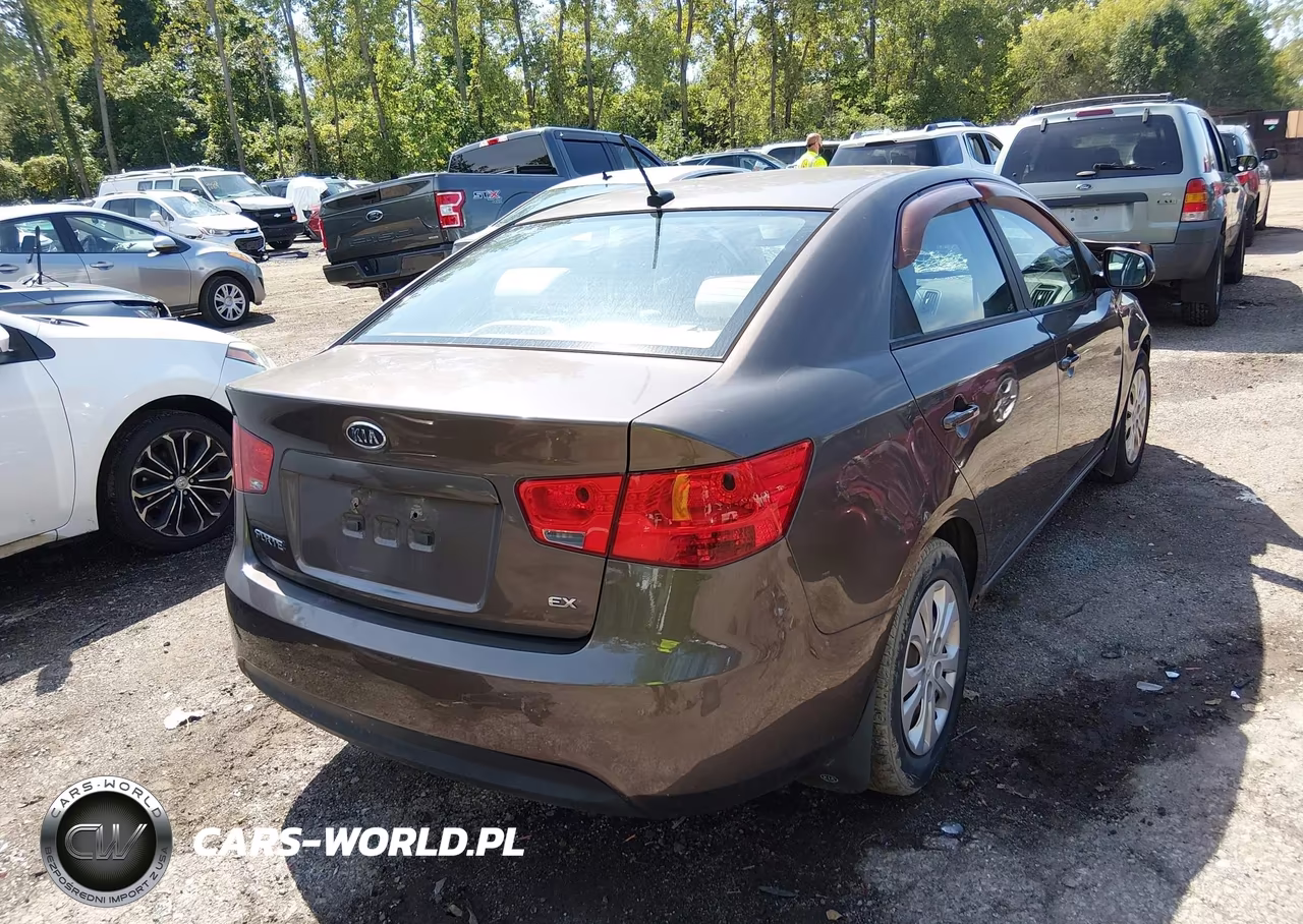 2013 Kia Forte Ex VIN:KNAFU4A2XD5722426 - 4