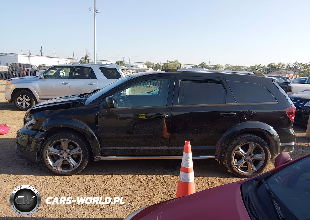 2017 Dodge Journey Crossroad Plus VIN:3C4PDCGG9HT617659 - 14