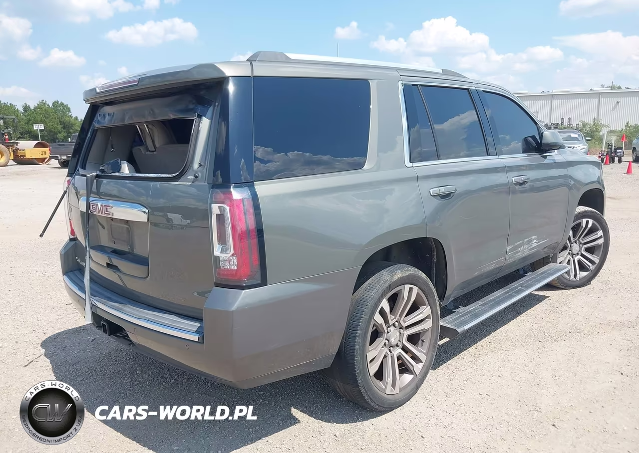 2017 GMC Yukon Denali VIN:1GKS1CKJ8HR368189 - 4