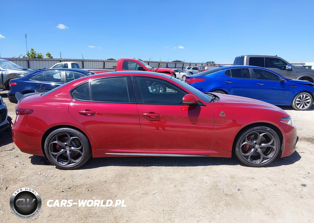 2019 Alfa Romeo Giulia Ti Sport Rwd VIN:ZARFAMBN9K7603732 - 14