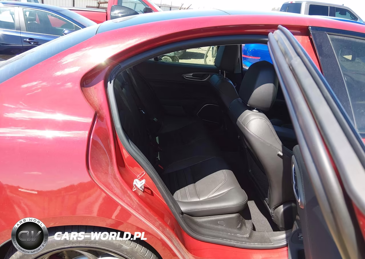 2019 Alfa Romeo Giulia Ti Sport Rwd VIN:ZARFAMBN9K7603732 - 8