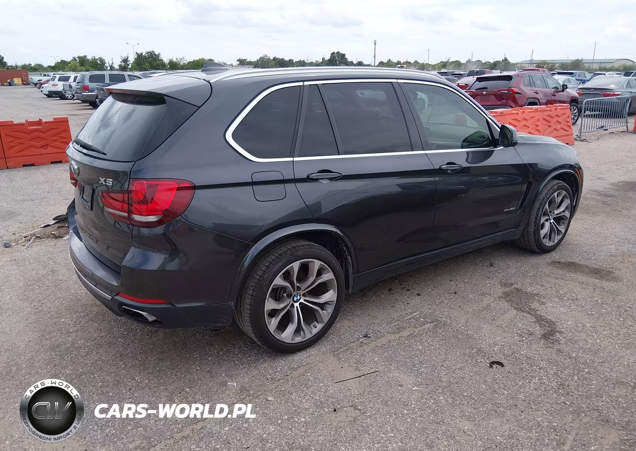 2015 BMW X5 xDrive50I VIN:5UXKR6C52F0J77164 - 4
