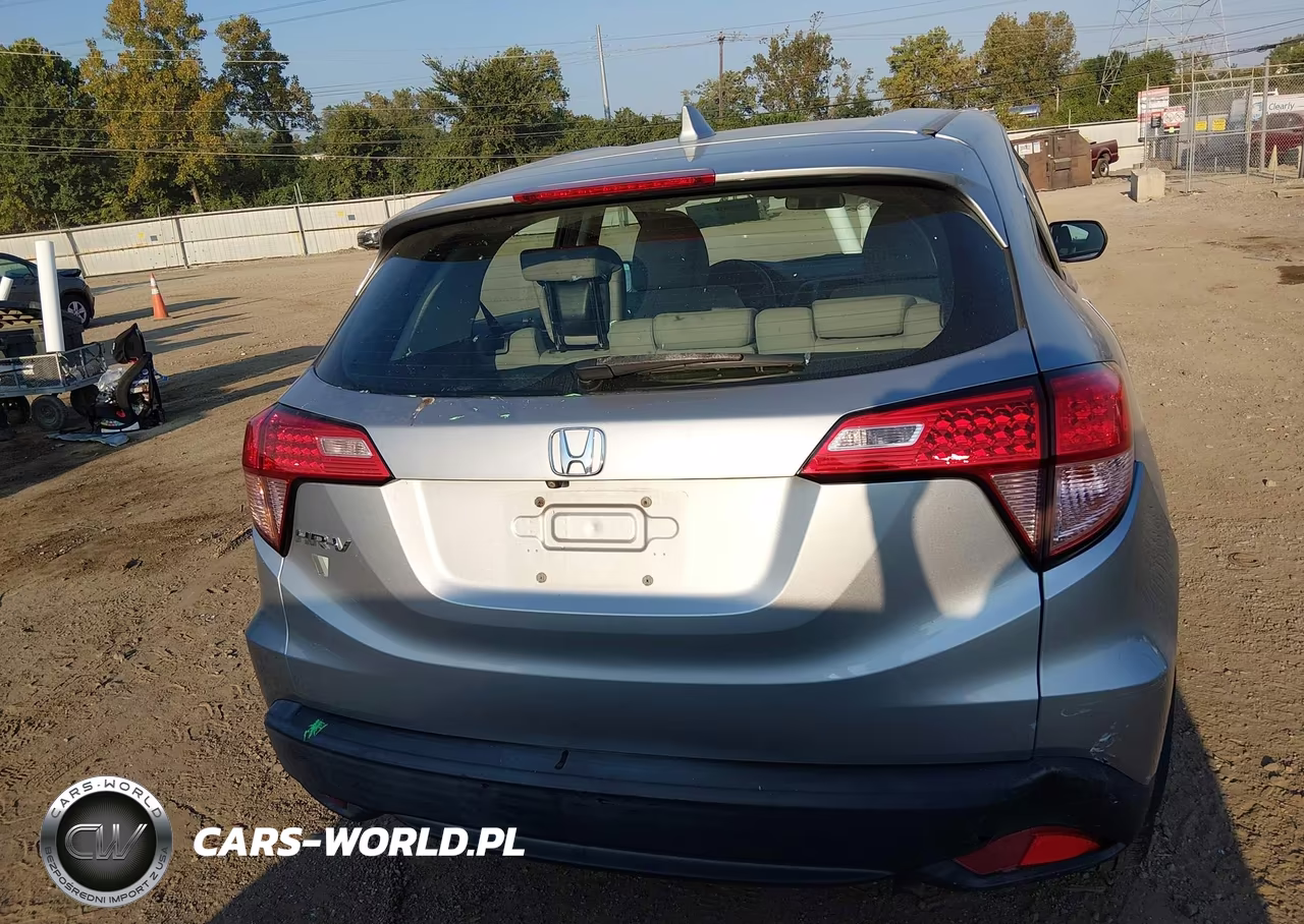 2018 Honda Hr-V Lx VIN:3CZRU5H31JM720195 - 17