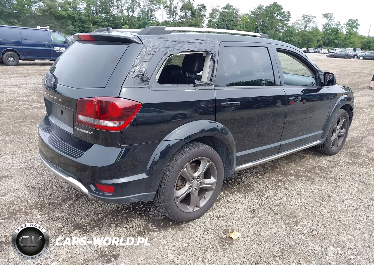 2015 Dodge Journey Crossroad VIN:3C4PDDGG7FT633474 - 4