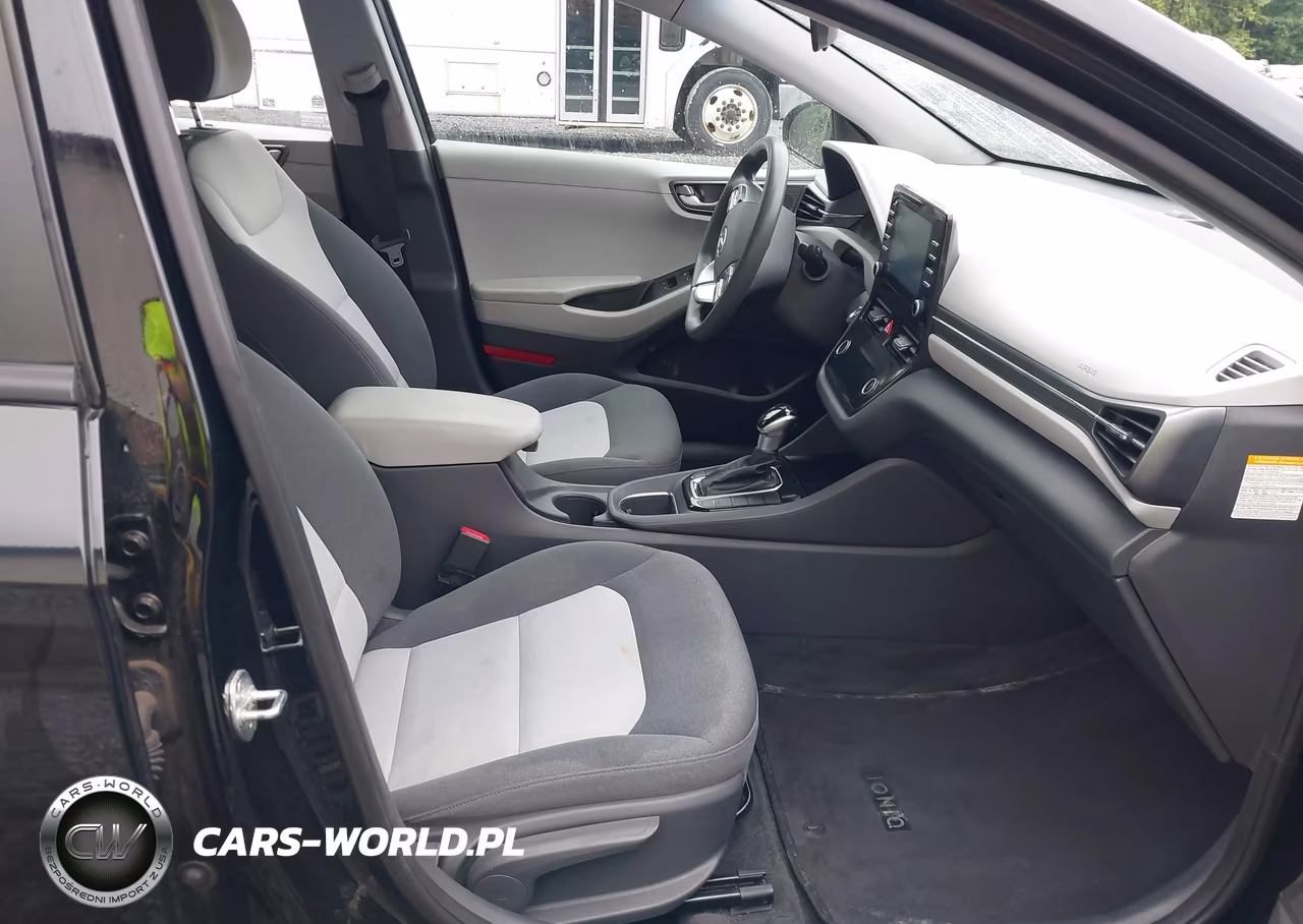 2020 Hyundai Ioniq Hybrid Blue VIN:KMHC65LC9LU232569 - 5