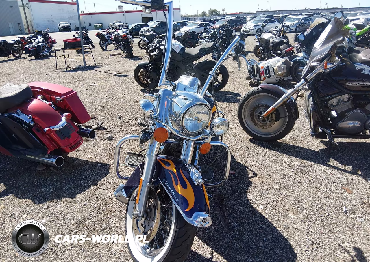 2012 Harley-Davidson Flhrc Road King Classic VIN:1HD1FRM11CB669508 - 5