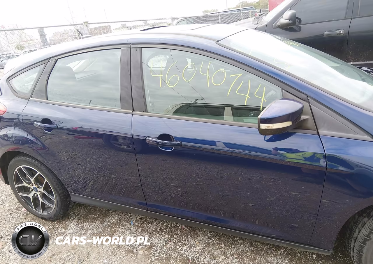2017 Ford Focus Sel VIN:1FADP3M20HL340369 - 14