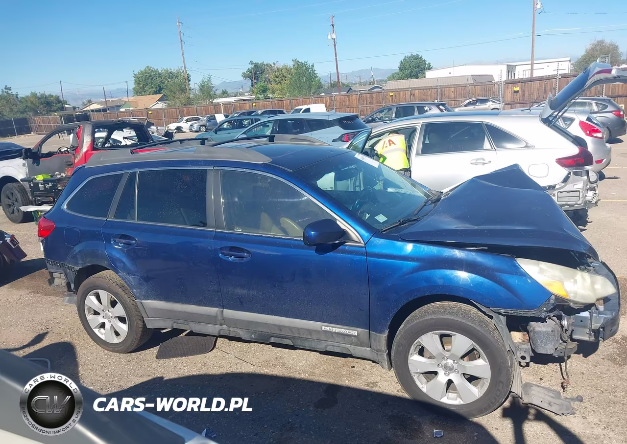 2010 Subaru Outback 2.5I Premium VIN:4S4BRBHC0A3349728 - 13