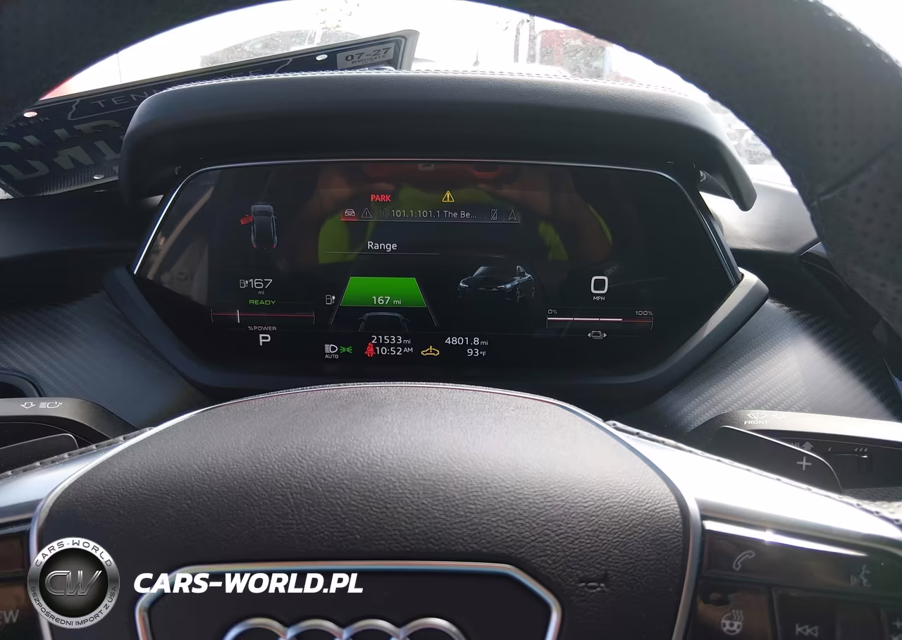 2023 Audi E-Tron Gt Premium Plus Quattro VIN:WAUCJBFW0P7000838 - 17