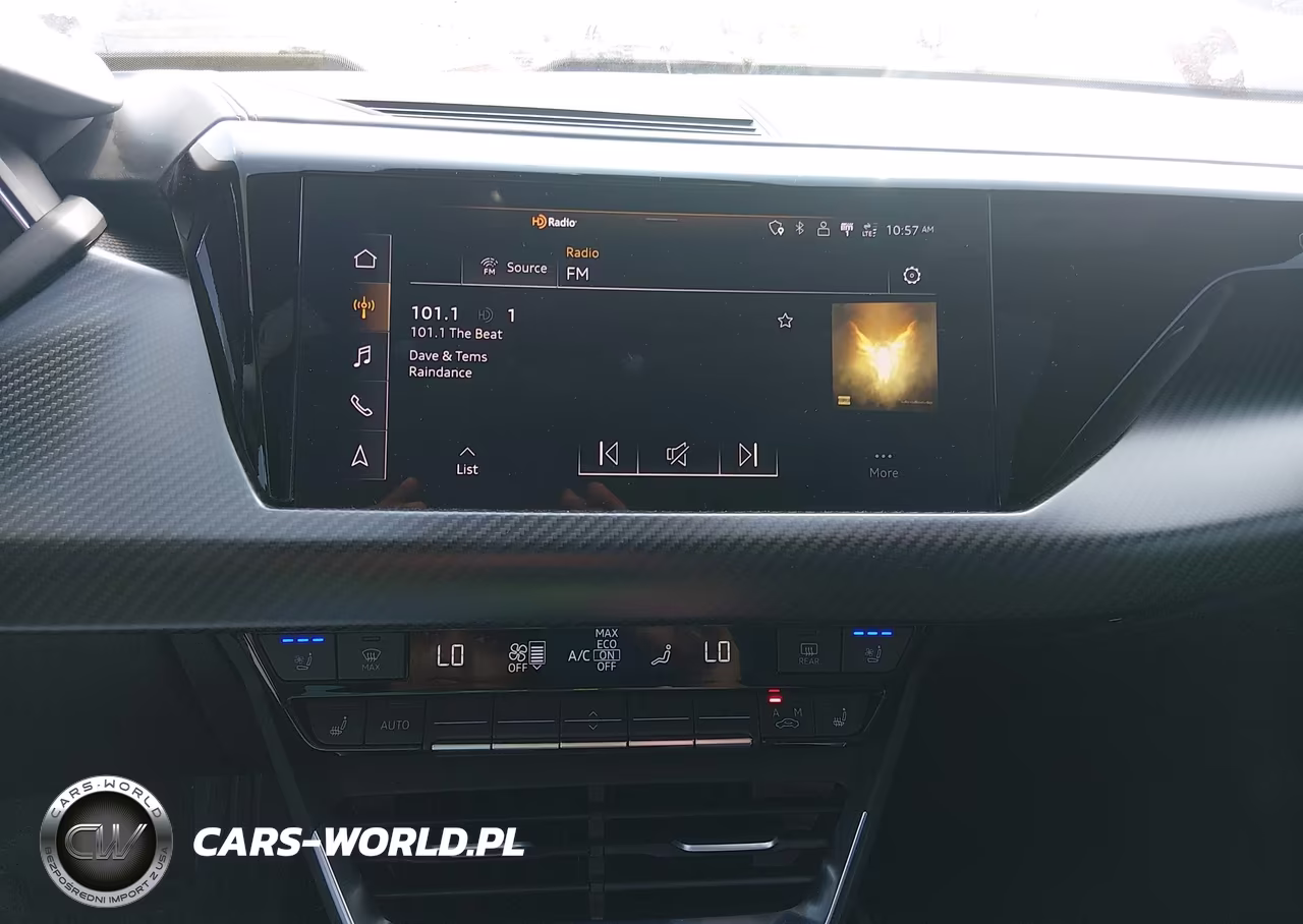 2023 Audi E-Tron Gt Premium Plus Quattro VIN:WAUCJBFW0P7000838 - 18