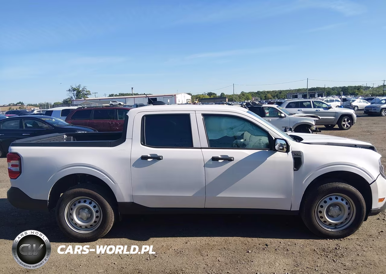 2025 Ford Maverick Xl VIN:3FTTW8A3XSRA28572 - 13