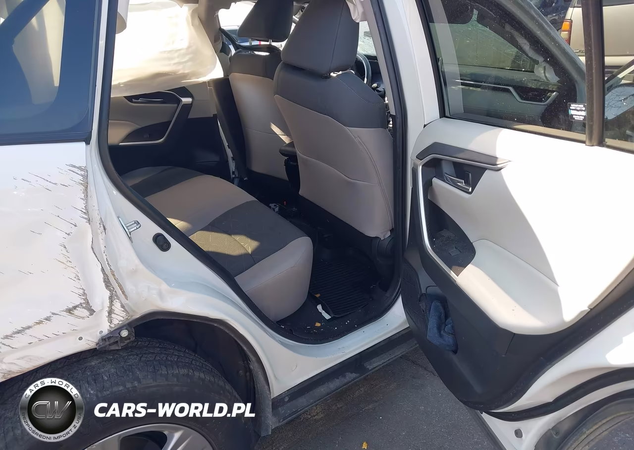 2023 Toyota Rav4 Xle VIN:2T3W1RFV7PW245673 - 8