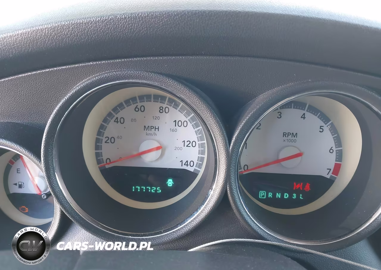 2008 Dodge Magnum VIN:2D4FV47T88H104457 - 7