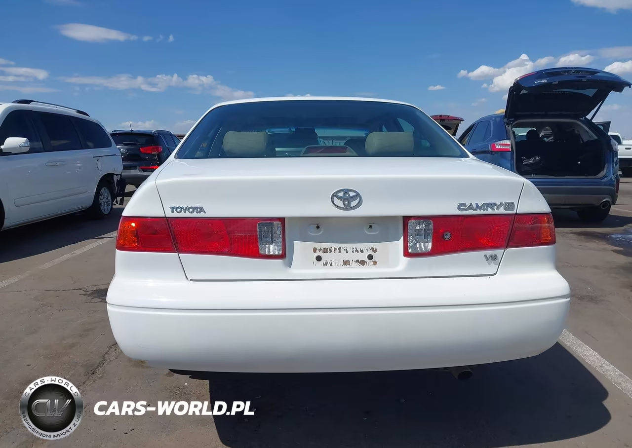 2000 Toyota Camry Xle V6 VIN:4T1BF28K6YU947147 - 16