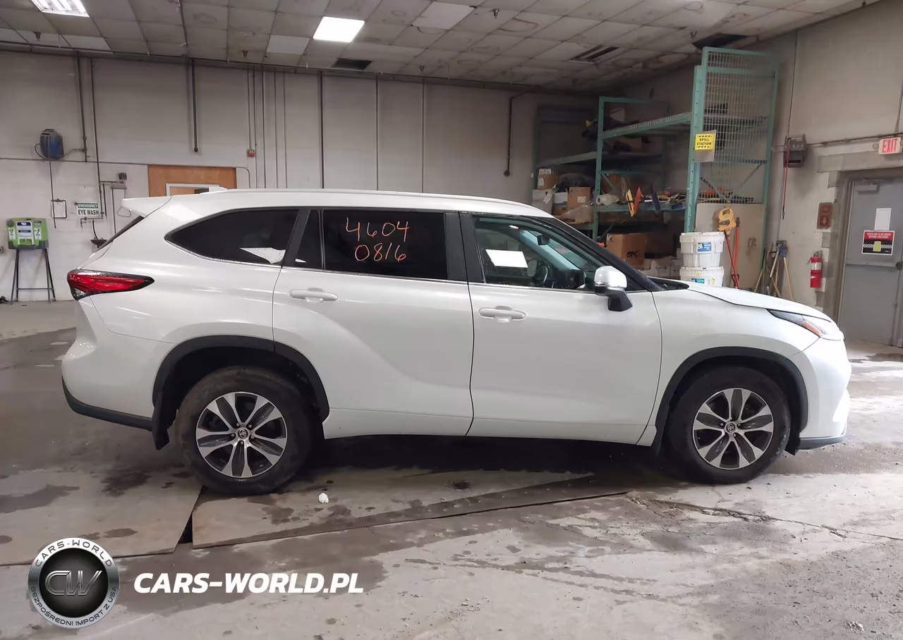 2023 Toyota Highlander Xle VIN:5TDKDRBH9PS029587 - 13