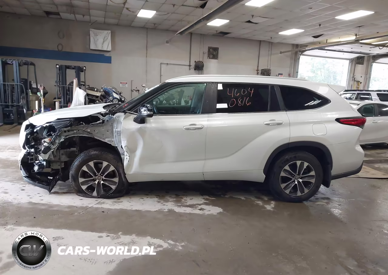 2023 Toyota Highlander Xle VIN:5TDKDRBH9PS029587 - 14