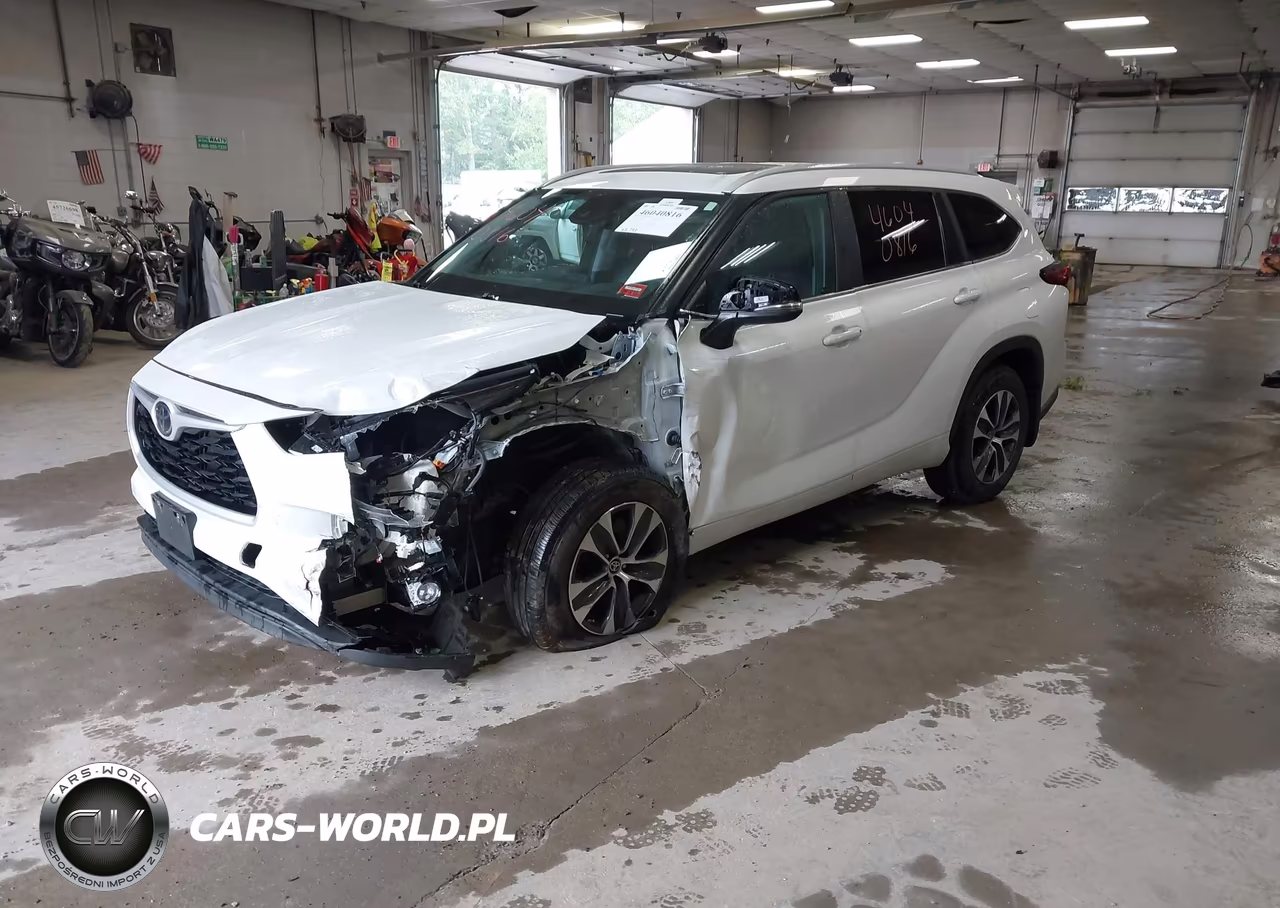 2023 Toyota Highlander Xle VIN:5TDKDRBH9PS029587 - 2