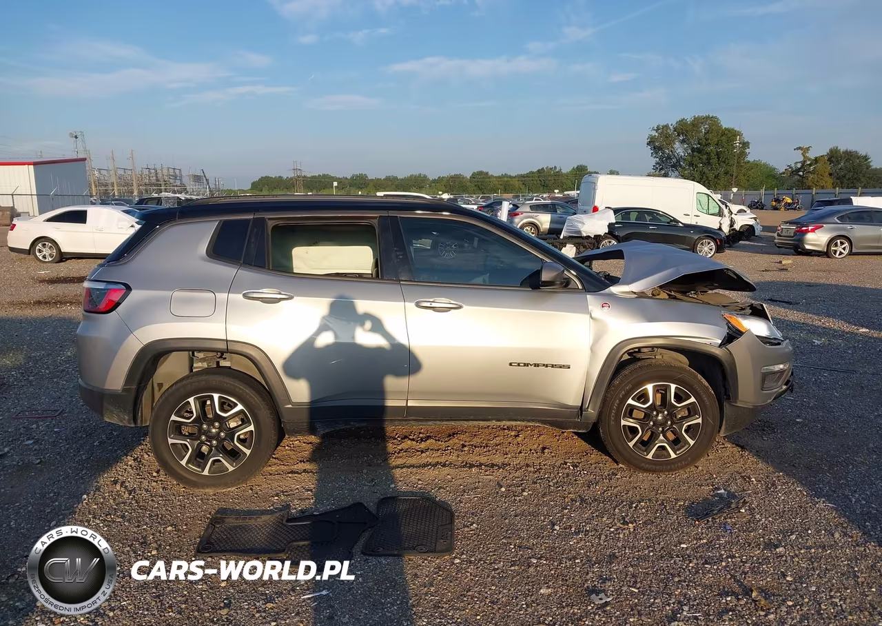 2021 Jeep Compass Trailhawk 4X4 VIN:3C4NJDDB5MT600494 - 14