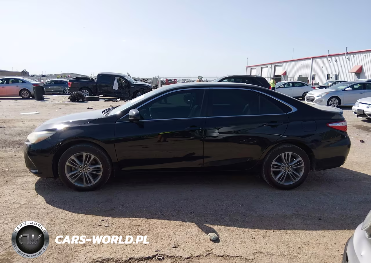 2015 Toyota Camry Se VIN:4T1BF1FK1FU099611 - 14