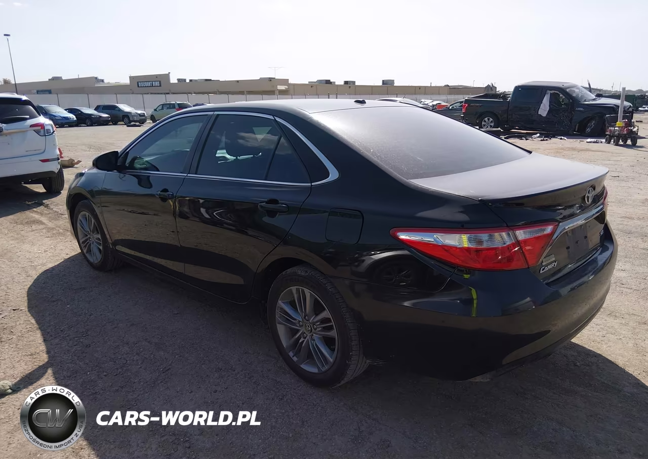 2015 Toyota Camry Se VIN:4T1BF1FK1FU099611 - 3