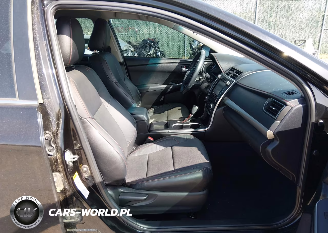 2015 Toyota Camry Se VIN:4T1BF1FK1FU099611 - 5
