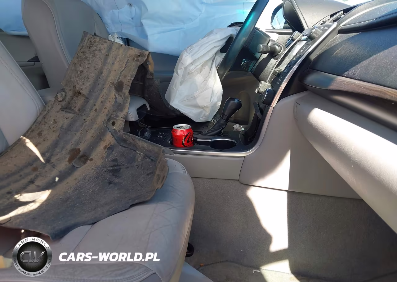 2015 Toyota Camry Xle VIN:4T1BF1FKXFU988648 - 5