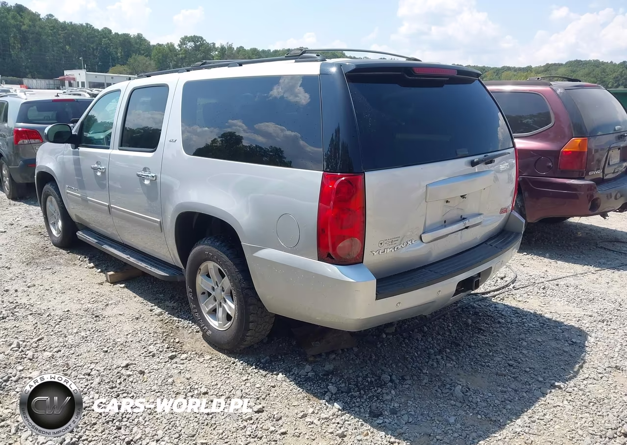 2014 GMC Yukon Xl 1500 Slt VIN:1GKS1KE00ER229294 - 3