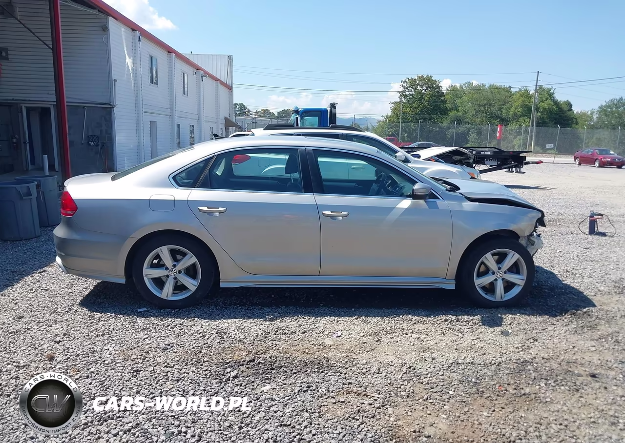 2013 Volkswagen Passat Se VIN:1VWBN7A34DC070727 - 14