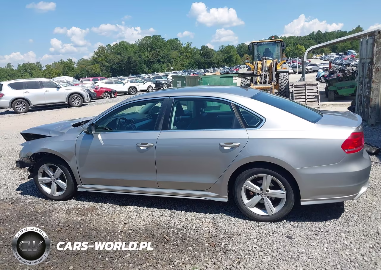 2013 Volkswagen Passat Se VIN:1VWBN7A34DC070727 - 15