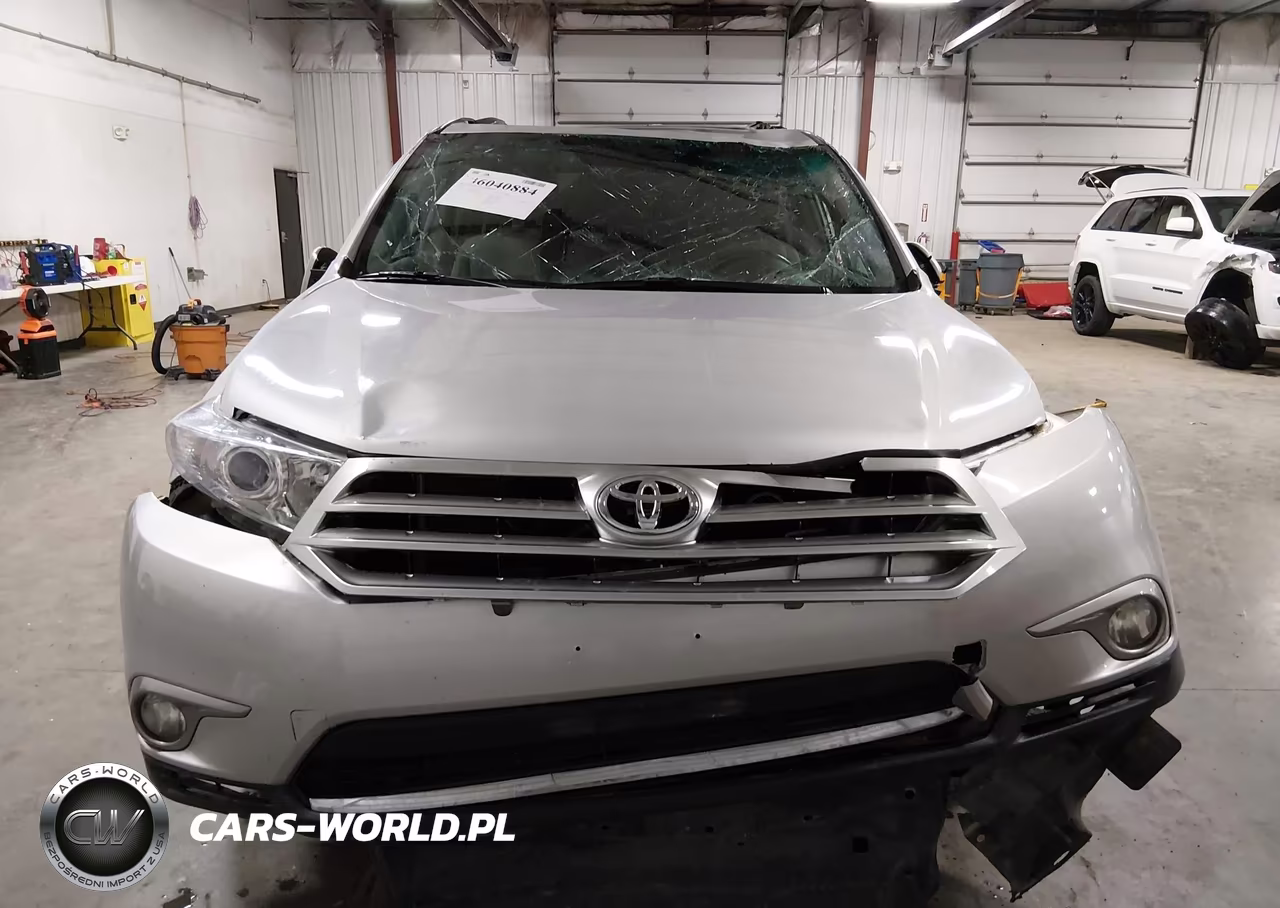 2013 Toyota Highlander Se V6 VIN:5TDBK3EHXDS243403 - 6