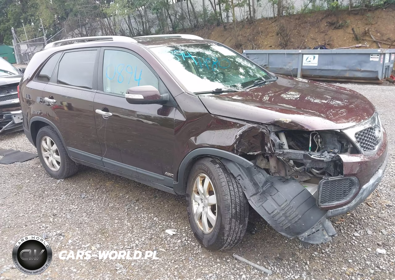 2013 Kia Sorento Lx V6 VIN:5XYKTDA20DG372607 - 1