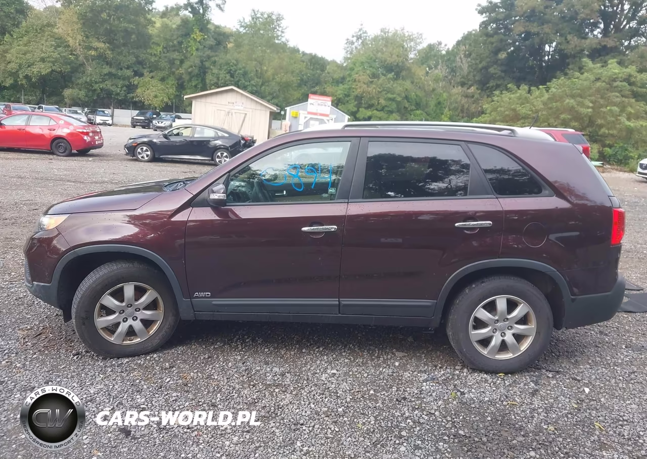 2013 Kia Sorento Lx V6 VIN:5XYKTDA20DG372607 - 14