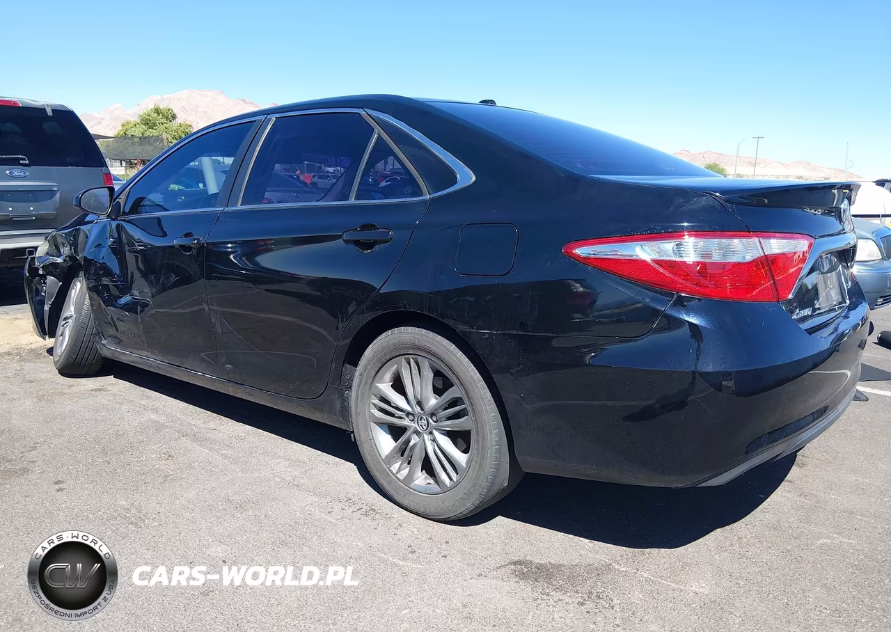 2015 Toyota Camry Se VIN:4T1BF1FK7FU080271 - 3