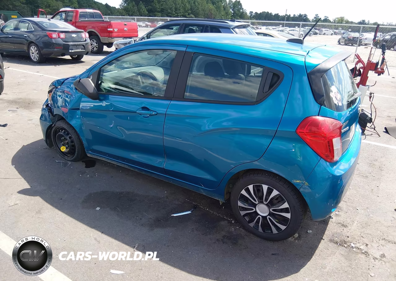 2019 Chevrolet Spark Ls Cvt VIN:KL8CB6SAXKC705821 - 3