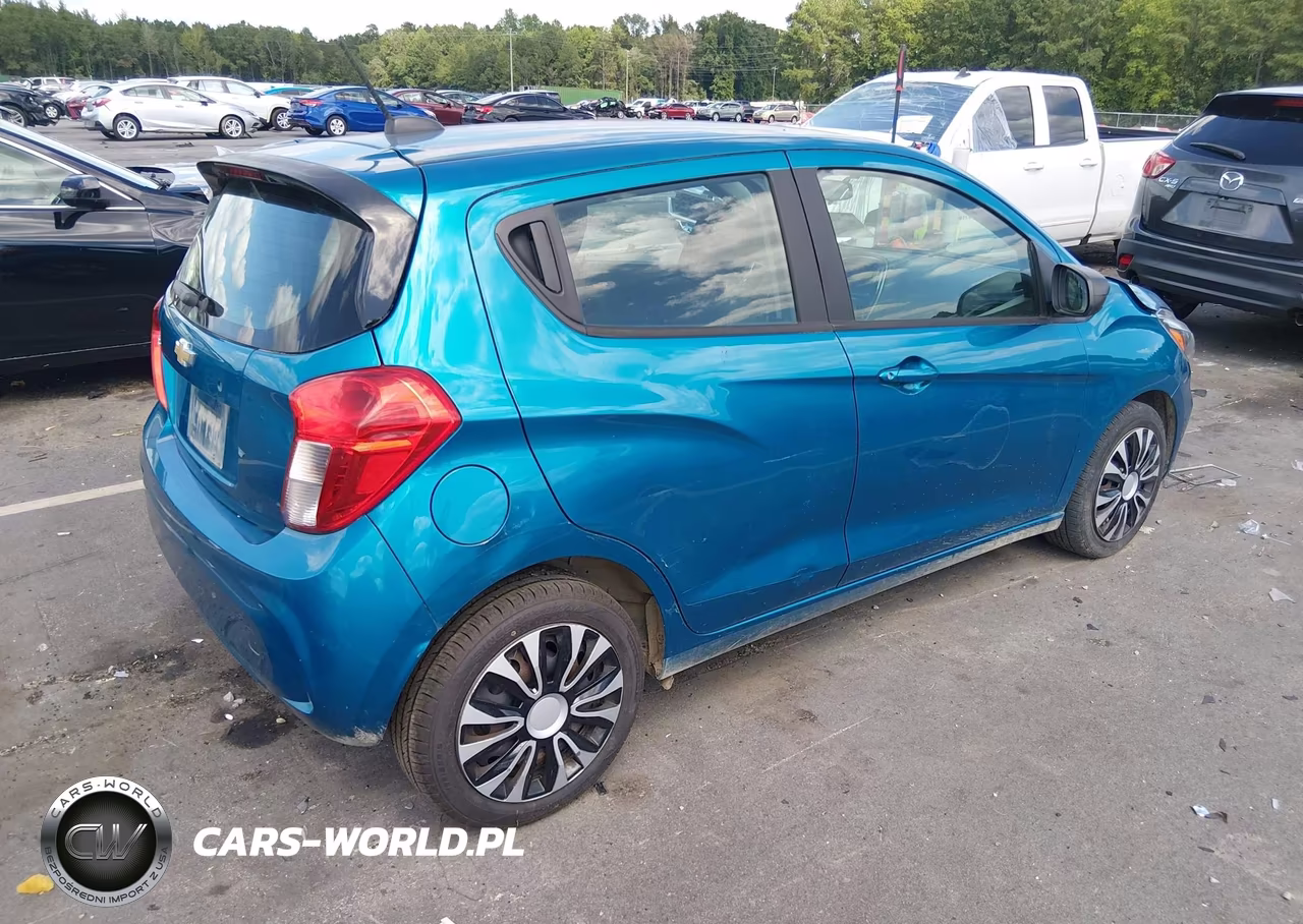 2019 Chevrolet Spark Ls Cvt VIN:KL8CB6SAXKC705821 - 4